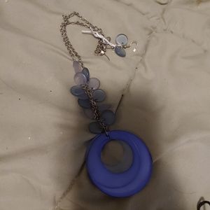 Bkue earrings natch necklace